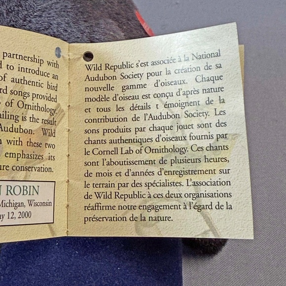 SINGING BIRD, PLAYS REAL BIRD CALLS, AMERICAN ROBIN, 6 L x 4 ½ W x 4 ¾ H INCH - Picture 8 of 16